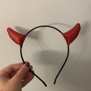 Red devil horns Halloween costume